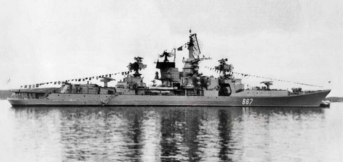 Большой противолодочный корабль Адмирал Исаченков.